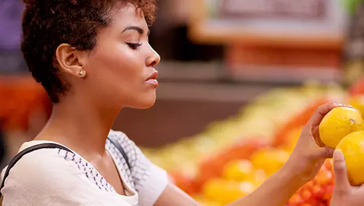 picking the perfect produce