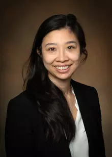 Portrait of Gundersen transitional year resident Tiffany Cheng.